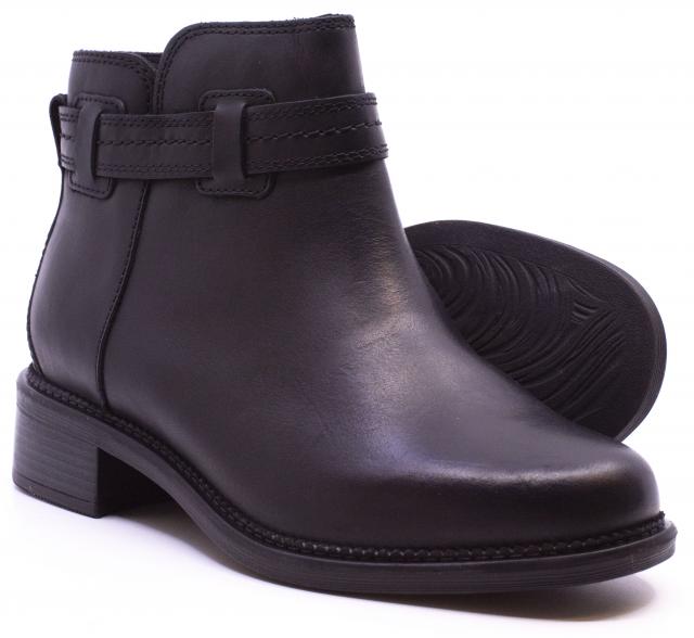 Buy Shoes Online Canada Shoe Store/Warehouse Factory Shoe Clarks